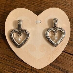 Brighton Essex Silver Tone Heart "Pearl" Dangle Vintage Earrings NWT